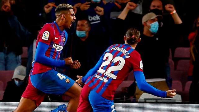 彩票开奖结果-皮克中锋，阿劳霍扳平，巴萨只剩这些了